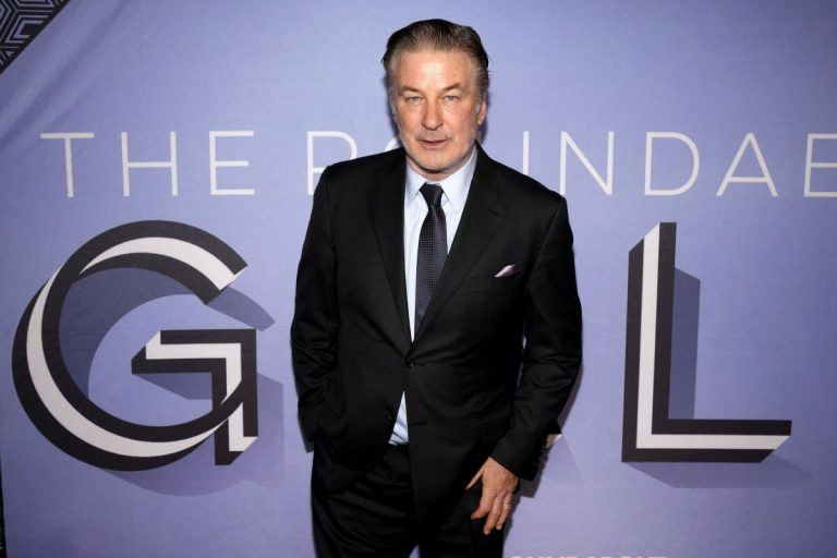 Alec Baldwin and Brother Stephen Involved in Hamptons Car Crash on October 13, 2025